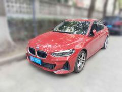 [上海·沪C] 宝马宝马1系2019款 118i M运动套装