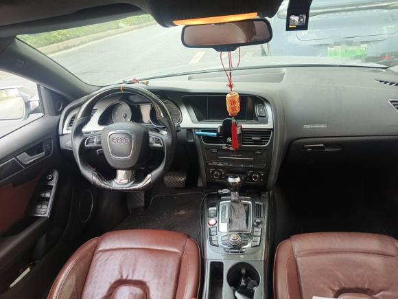 [佛山·鲁B] 二手奥迪奥迪S52010款 S5 3.0T Sportback