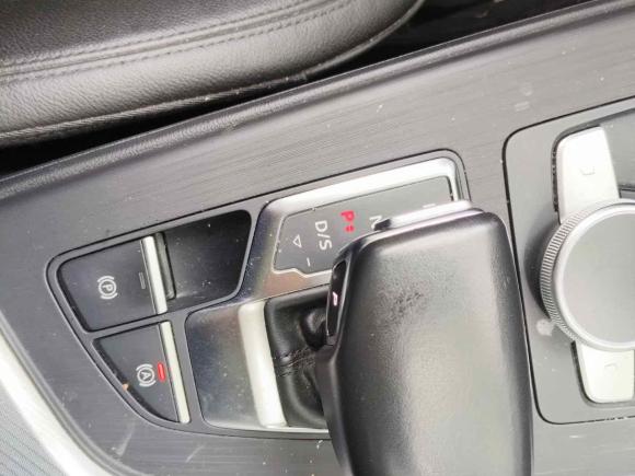 [常州·苏D] 二手奥迪奥迪A4L2017款 Plus 40 TFSI 风尚型