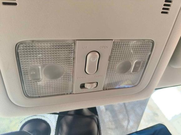 [武汉·鄂B] 二手雷诺科雷傲2014款 2.5L 四驱豪华版