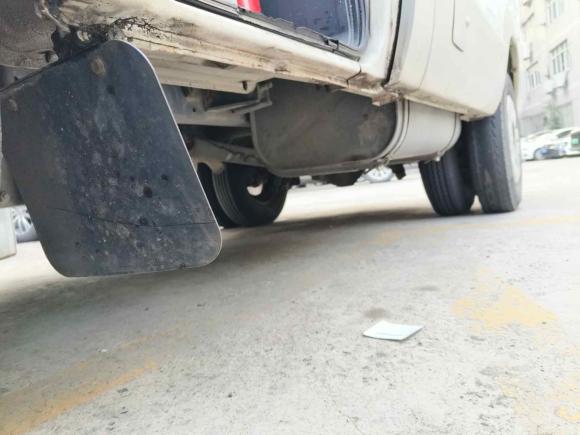 [杭州·赣L] 二手依维柯依维柯褒迪2012款 2.5T-A32 基本型