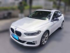 [杭州·浙A] 宝马宝马1系2018款 120i 设计套装型