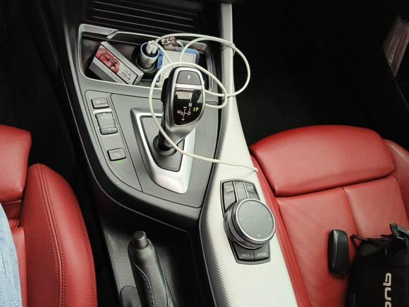 [上海·沪D] 二手宝马宝马2系2019款 225i 尊享型 M运动套装