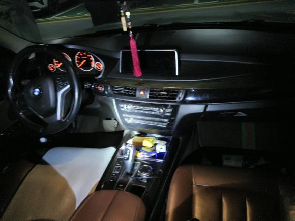 [青岛·鲁U] 二手宝马宝马X52014款 xDrive35i 典雅型