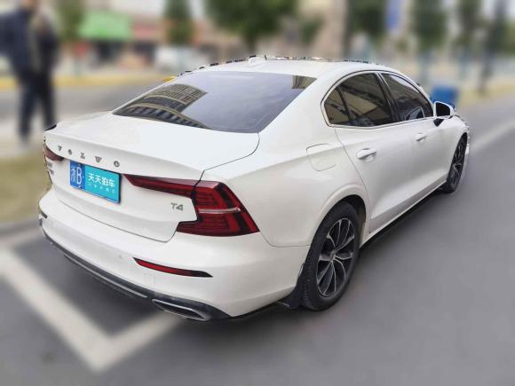 [宁波·浙B] 二手沃尔沃沃尔沃S602021款 T4 智逸豪华版