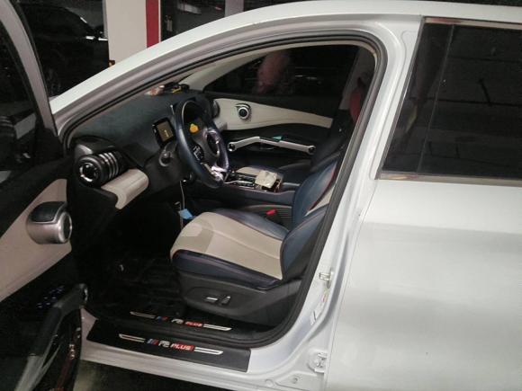 [南京·苏A] 二手比亚迪元PLUS2022款 510KM 尊荣型