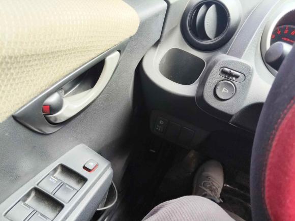 [苏州·苏E] 二手本田飞度2011款 1.3L 自动舒适版