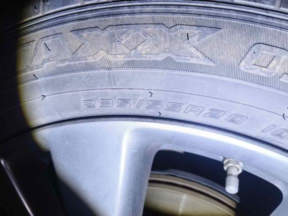 [深圳·粤B] 二手英菲尼迪英菲尼迪QX602014款 2.5 S/C Hybrid 两驱卓越版