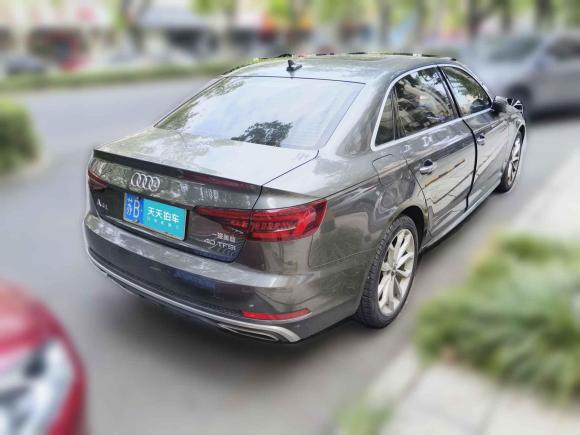 [无锡·苏B] 二手奥迪奥迪A4L2019款 40 TFSI 时尚型 国VI