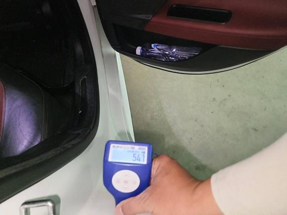 [佛山·粤E] 二手捷豹捷豹XE2017款 2.0T 240PS R-Sport