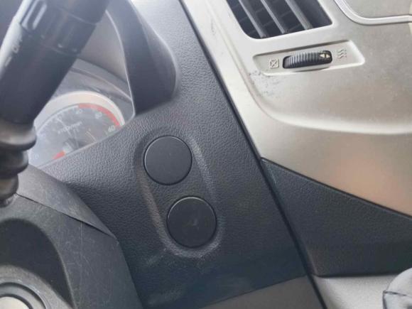 [常州·苏D] 二手东风御风御风2018款 2.5T物流车A100长轴高顶5-9座国V ZD25