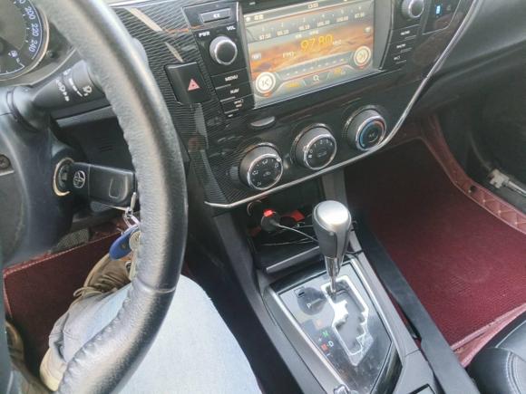[济南·鲁A] 二手丰田卡罗拉2014款 1.6L CVT GL-i真皮版