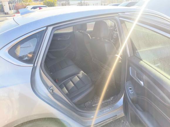 [上海·沪A] 二手名爵名爵6新能源2020款 1.5T 混动领潮豪华版