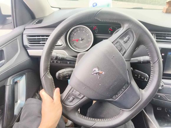 [南通·苏F] 二手标致标致4082014款 1.8L 自动豪华版