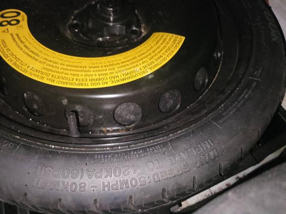 [南昌·赣A] 二手奥迪奥迪A4L2018款 30周年年型 30 TFSI 进取型