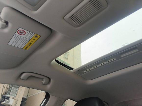 [杭州·浙A] 二手荣威荣威i52023款 1.5L CVT尊荣版