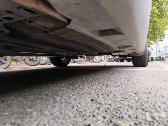 [济南·黑C] 二手福特福克斯2017款 两厢 1.6L 自动风尚型智行版