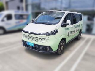 上汽大通MAXUS新途V702023款 2.0T 精英版 自动短轴低顶 5/6座