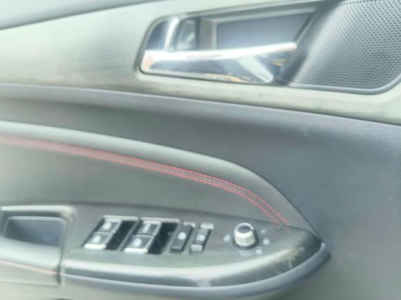 [深圳·桂C] 二手长安长安CS752017款 尚酷版 1.5T 手动锋享型