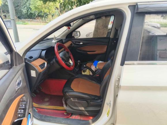 [成都·川V] 二手五菱汽车五菱宏光S32019款 1.5L 手动豪华型 国VI