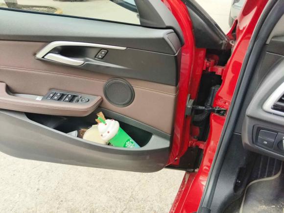 [上海·沪C] 二手宝马宝马1系2019款 118i M运动套装