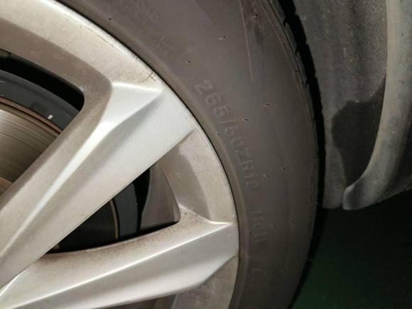 [杭州·浙A] 二手大众途锐2011款 3.0TSI 高配型