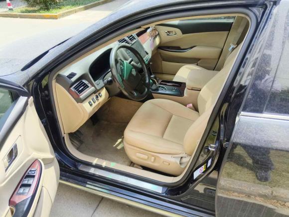 [无锡·苏B] 二手丰田皇冠2010款 2.5L Royal 真皮天窗版