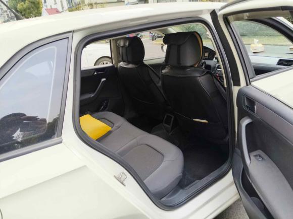 [上海·皖N] 二手大众桑塔纳2015款 浩纳 1.6L 自动风尚型