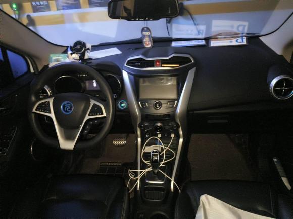 [上海·沪B] 二手比亚迪元新能源2018款 EV360 智联炫酷型
