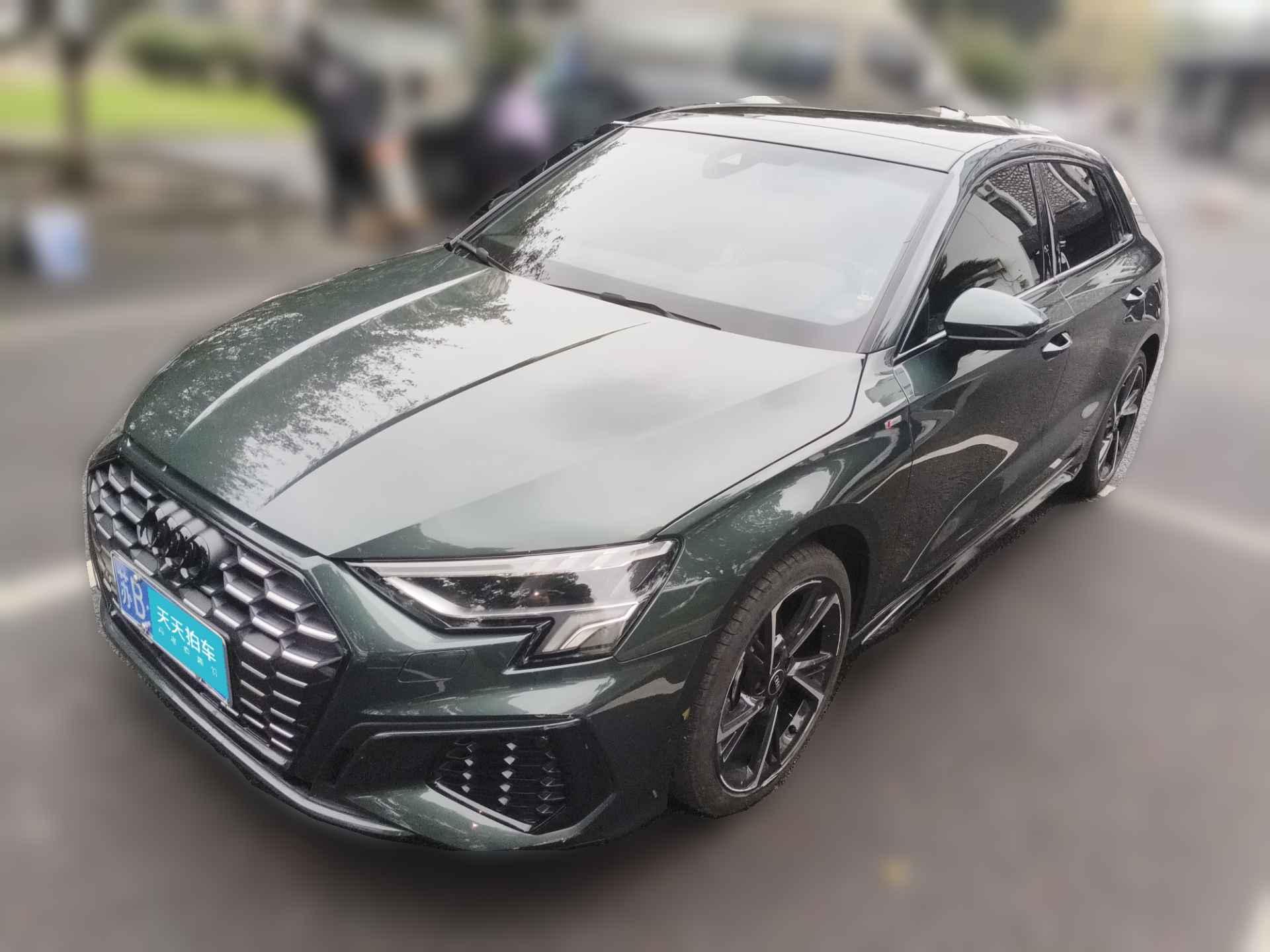 [无锡·苏B] 奥迪奥迪A32024款 Sportback 35 TFSI 时尚运动型