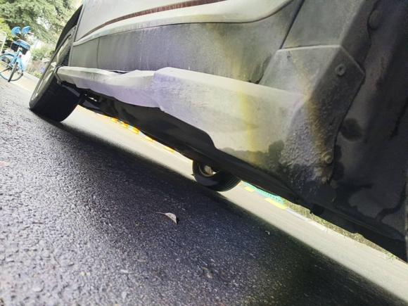 [成都·川A] 二手Jeep自由光2014款 2.4L 都市版