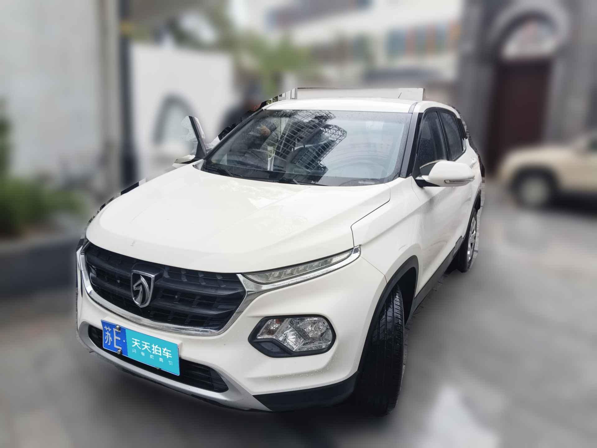 [苏州·苏E] 宝骏宝骏5102017款 1.5L 手动舒适型