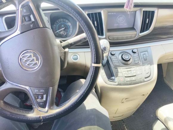 [南通·苏F] 二手别克别克GL82011款 3.0L GT豪华商务豪雅版