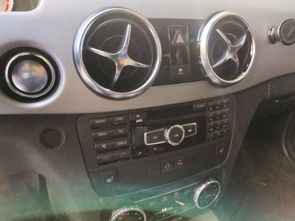 [广州·粤A] 二手奔驰奔驰GLK级2015款 GLK 300 4MATIC 时尚型 极致版