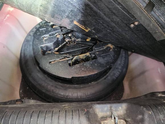 [南昌·赣A] 二手现代朗动2013款 1.6L 自动领先型