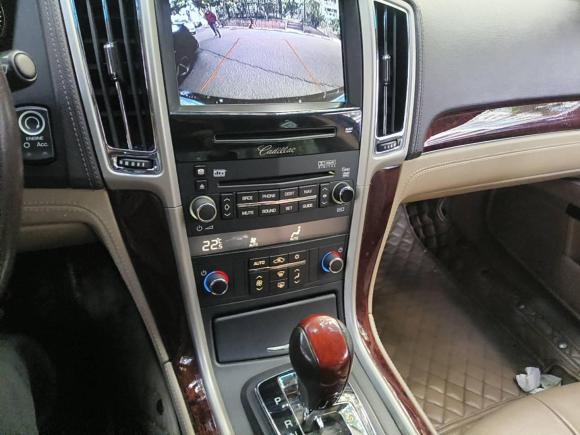 [广州·粤A] 二手凯迪拉克SLS赛威2011款 2.0T 精英型