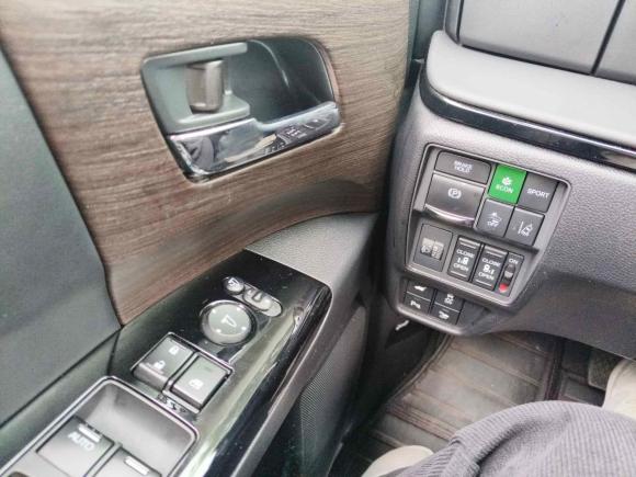 [广州·粤A] 二手本田奥德赛2022款 2.0L e:HEV 锐·领享版