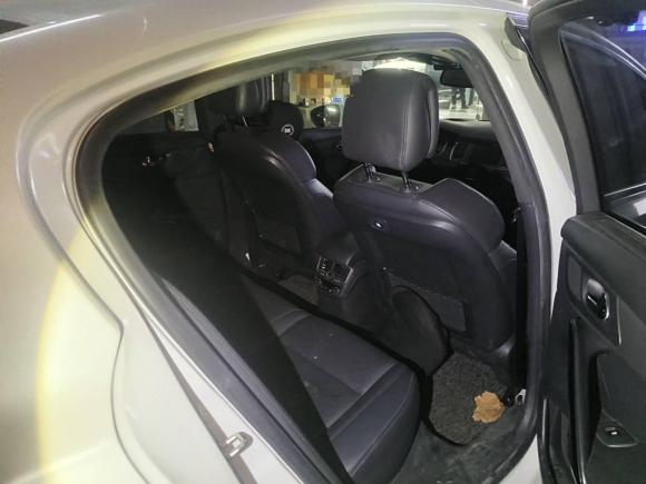 [济南·鲁A] 二手标致标致5082013款 2.3L 罗兰·加洛斯版