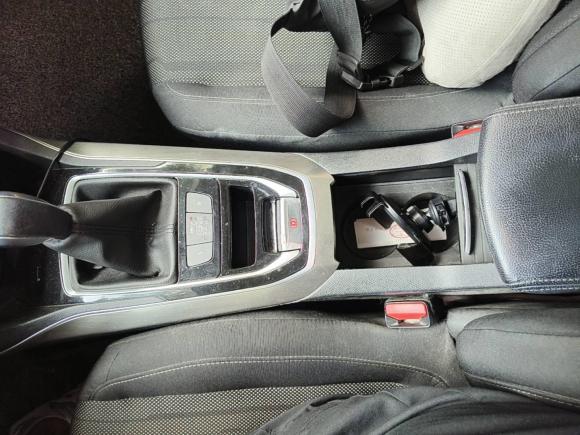 [武汉·鄂A] 二手标致标致308S2015款 1.6T 自动劲驰版