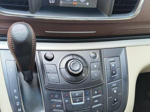 [广州·粤A] 二手别克别克GL82017款 25S 豪华型 国V