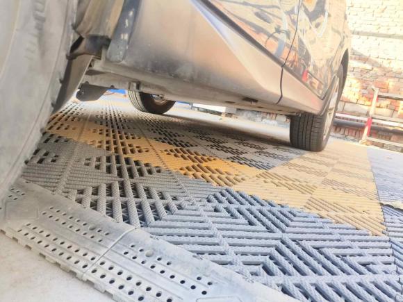 [济南·鲁A] 二手斯巴鲁森林人2013款 2.5i 自动精英版