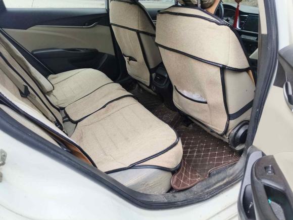 [武汉·鄂A] 二手别克英朗2015款 15N 手动精英型