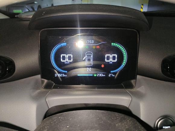 [上海·沪A] 二手零跑汽车零跑T032021款 400轻享版 三元锂