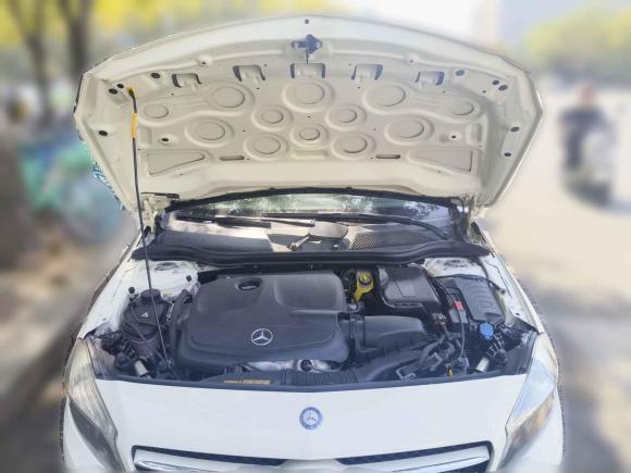 [西安·陕A] 二手奔驰奔驰A级2013款 A 180 时尚型