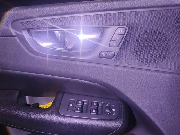 [深圳·粤B] 二手沃尔沃沃尔沃XC602019款 T5 四驱智远版 国V