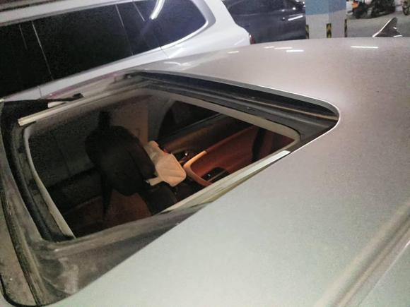 [成都·川A] 二手别克君威2014款 2.4L SIDI豪华时尚型