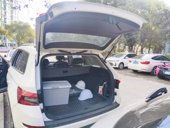 [上海·沪D] 二手斯柯达柯迪亚克2018款 改款 TSI330 5座两驱舒适版