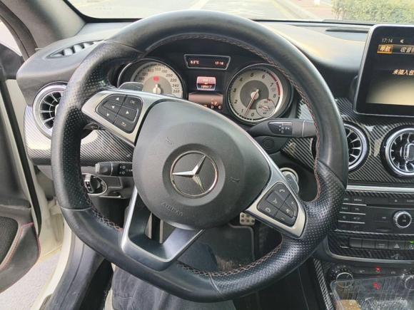 [青岛·鲁A] 二手奔驰奔驰CLA2015款 CLA 220 4MATIC