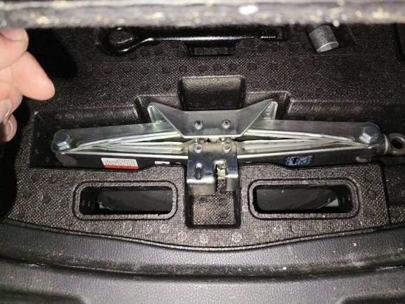 [芜湖·皖B] 二手丰田亚洲龙2019款 双擎 2.5L XLE尊贵版 国VI