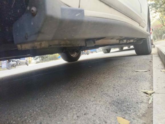 [湖州·浙E] 二手众泰众泰SR92017款 2.0T 自动极致之路版